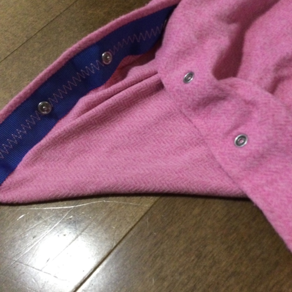 Pink Ivivva scarf - Picture 2 of 2